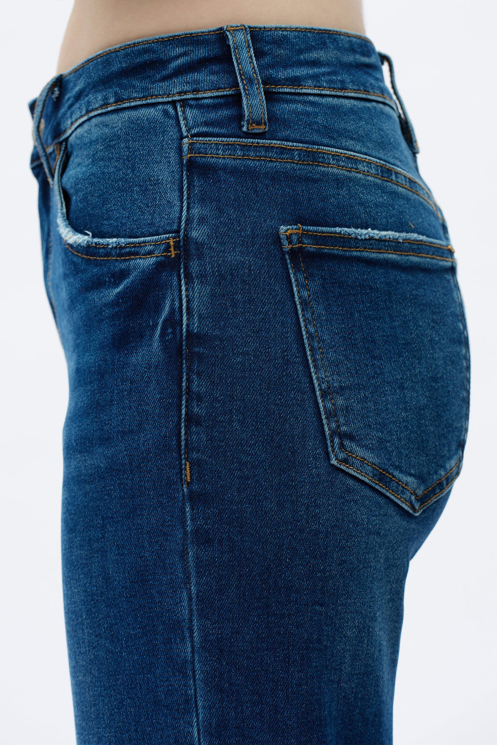 Alsa Wide Leg Distressed Jeans