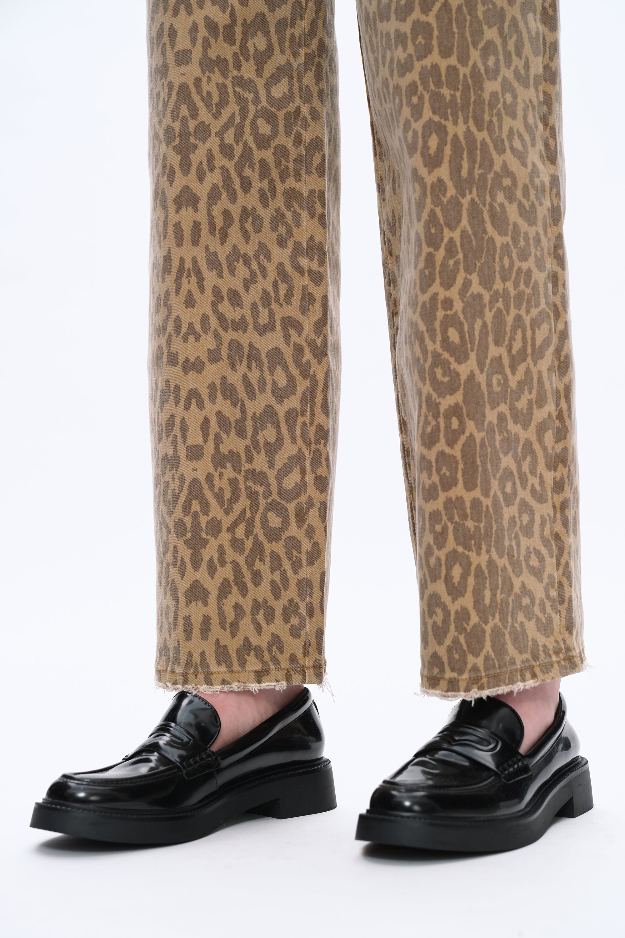 Leopard Print Relaxed Straight Pants